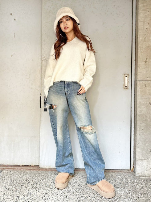 Vネックロングシャギーニットトップス